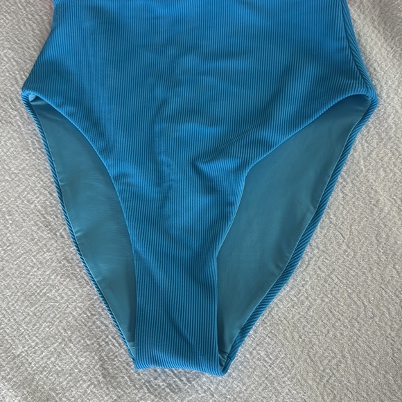 BEACH RIOT Wren One Piece Coral Reef Colorblock, Size X-Small, $168 - Picture 10 of 10